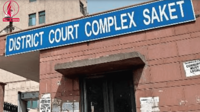 Man opens fire at woman in Saket Court