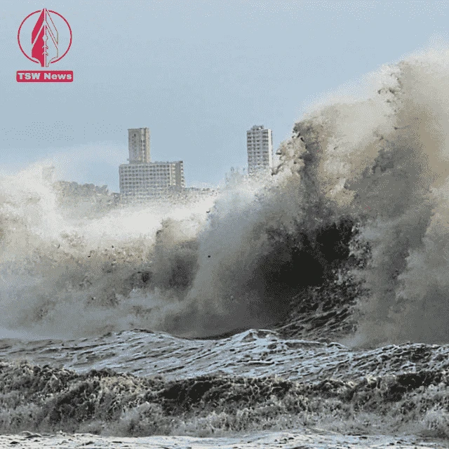 India and Pakistan Prepare for Severe Cyclone Biparjoy's Impending Landfall