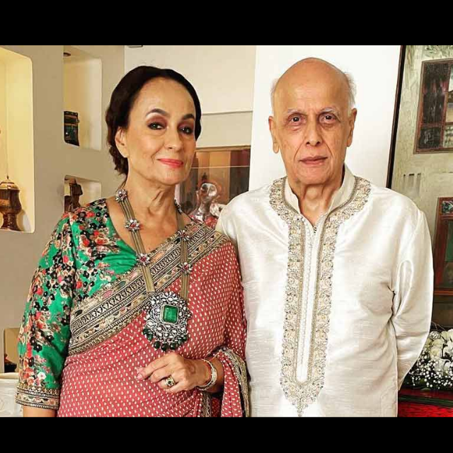 Soni Razdan, DaughtersDay