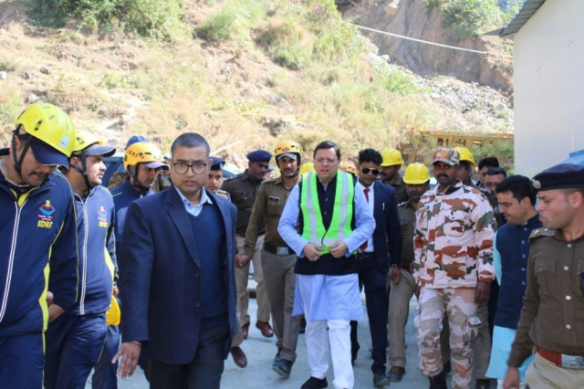 Uttarakhand CM Dhami Directs Rescue: Silkyara Tunnel Trapped Workers Await Safety