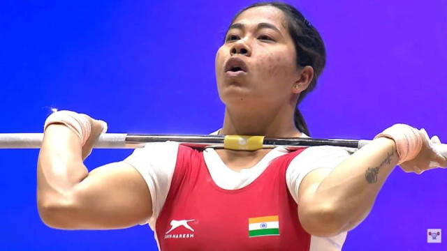 Bindyarani Devi won bronze medal in World Cup weightlifting