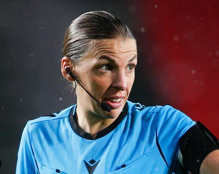 2022/12/Stephanie-Frappart-To-Be-First-Woman-Referee-at-Men.jpg